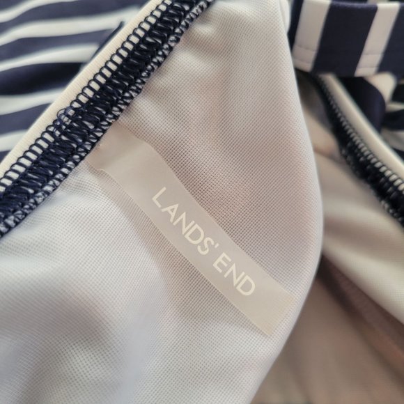 Lands End 10 Blue White Stripe Tankini‎ Swim Top Padded Bra Modest - Picture 5 of 5
